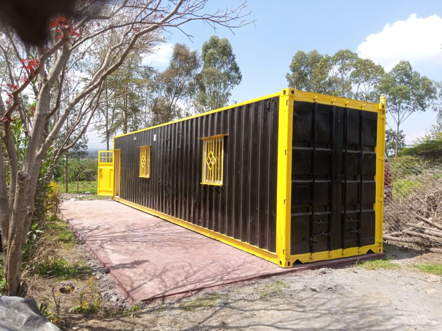 How Much Does a Used Shipping Container Cost in Kenya? (Latest Price