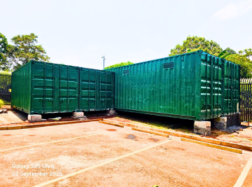 Container storage unit